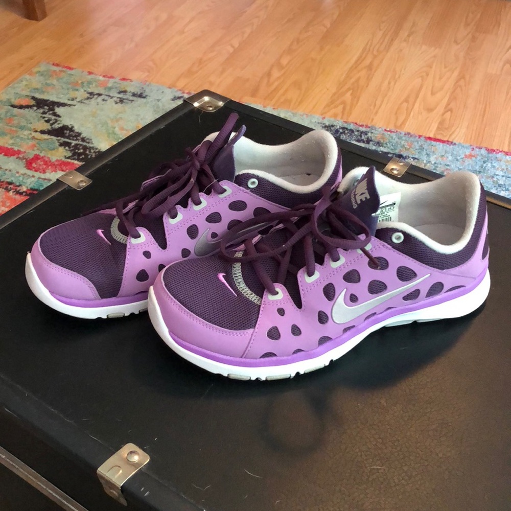 Nike fitsole sneakers 7.5